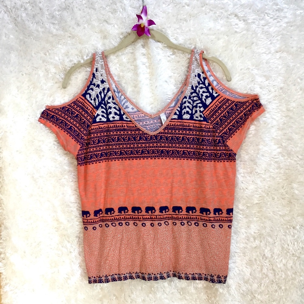Boho Stradivarius elephant shirt